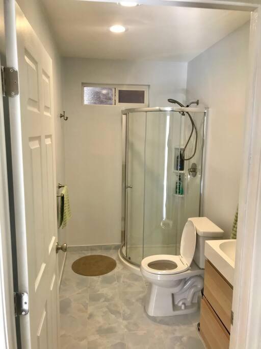 Private Modern Guesthouse With Backyard Λος Άντζελες Εξωτερικό φωτογραφία
