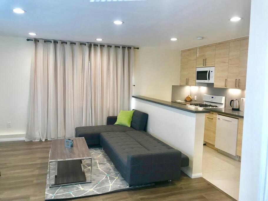 Private Modern Guesthouse With Backyard Λος Άντζελες Εξωτερικό φωτογραφία
